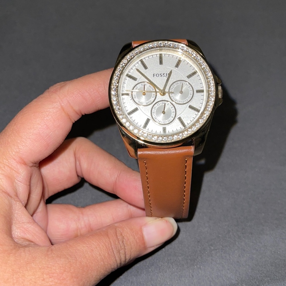 Fossil watch